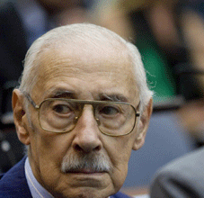 ‘Kirli Savaş’ın lideri Videla öldü